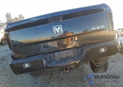 2015 Ram 1500 St из США, поврежденный, VIN 1C6RR7FT5FS743989